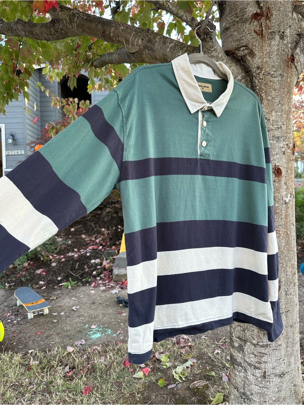 Broken threads men’s rugby shirt